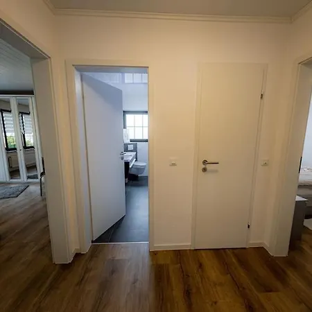 Hirschhoehe Im Taunus * 新安斯波