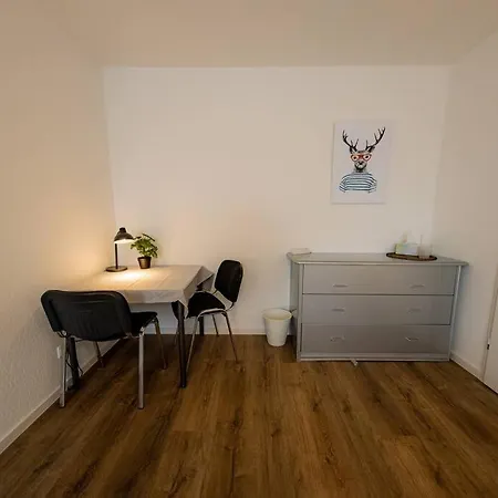 Hirschhoehe Im Taunus * 新安斯波