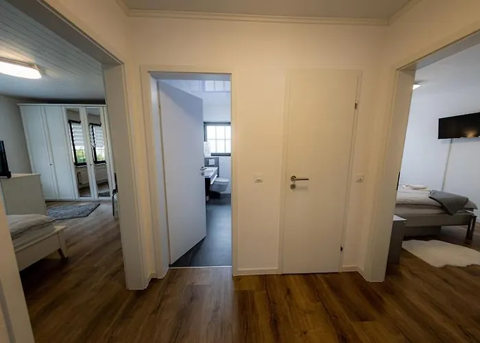 Hirschhoehe Im Taunus * 노이안스파흐