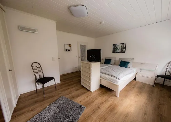 Hirschhoehe Im Taunus Apartment *